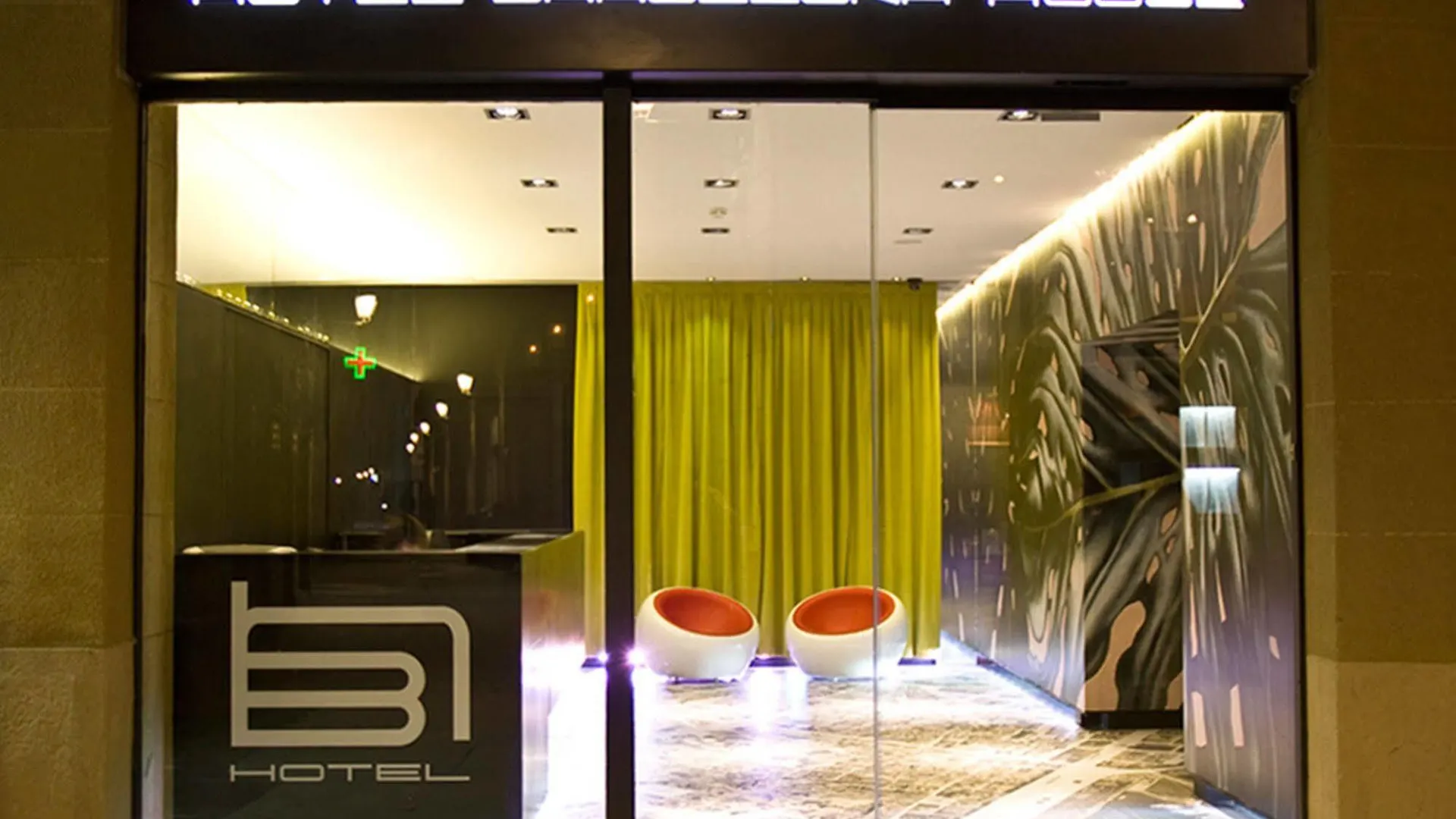 מלון Barcelona House